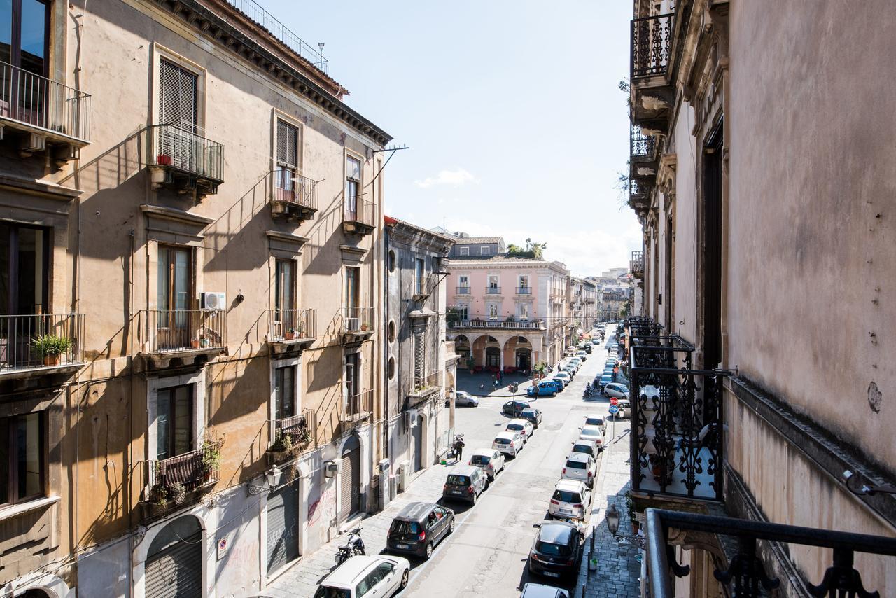 Lettera Living Apartment Catania Exterior foto