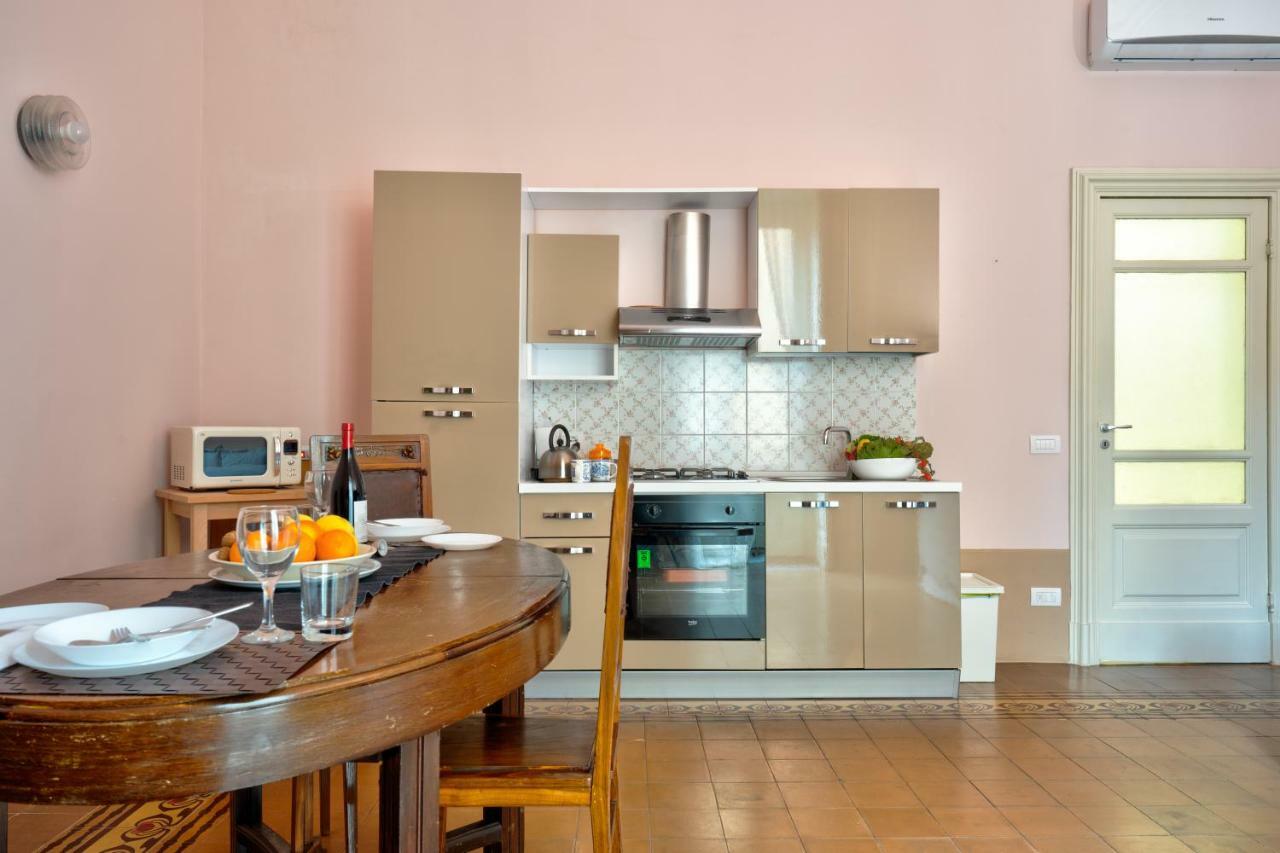 Lettera Living Apartment Catania Exterior foto