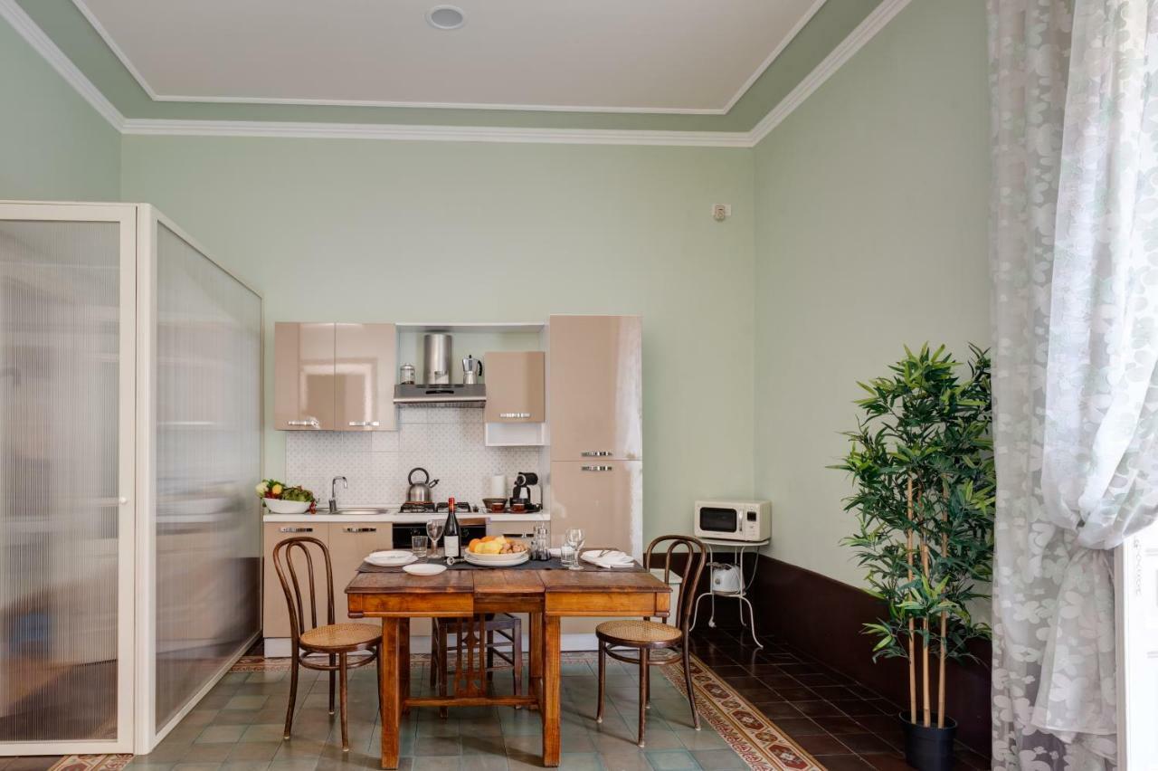 Lettera Living Apartment Catania Exterior foto